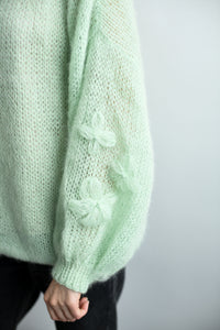 HANDMADE GREEN FLORAL MOHAIR SWEATER WITH PUFFY SLEAVES