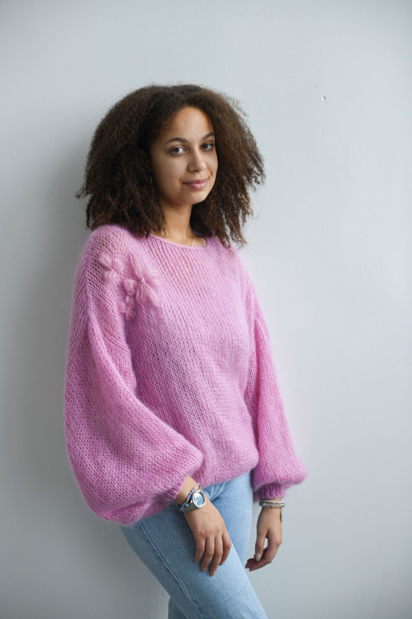 HAND KNITTED WOMEN'S PUFFY SLEAVE MOHAIR SWEATER