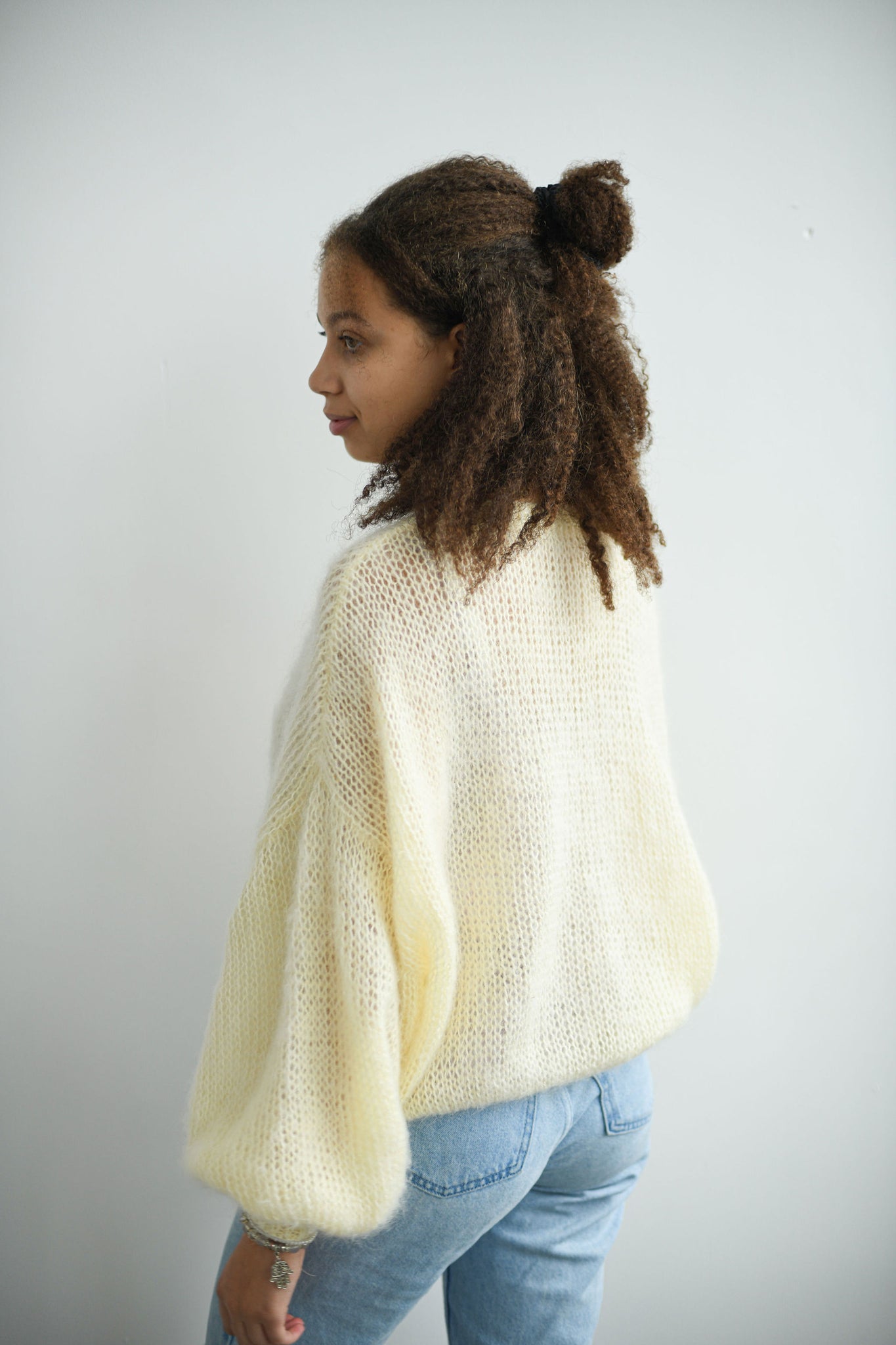 HAND KNITTED YELLOWISH OFF-WHITE MOHAIR CARDIGAN SWEATER