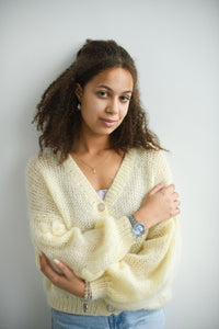 HAND KNITTED YELLOWISH OFF-WHITE MOHAIR CARDIGAN SWEATER