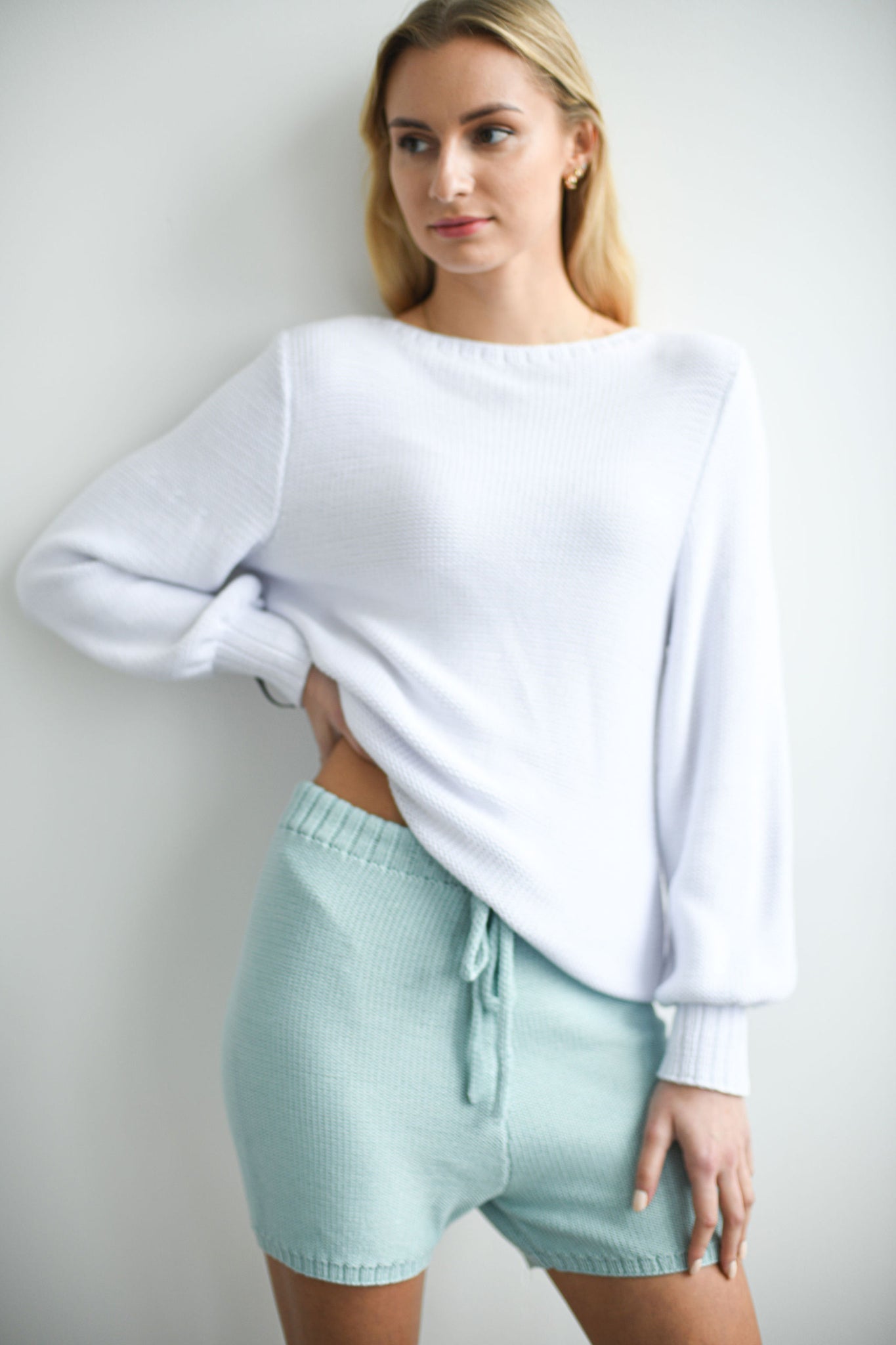 HAND KNITTED WHITE BAMBOO SWEATER