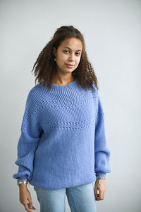 HAND KNITTED OVERSIZED BLUE WOOL SWEATER