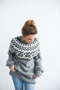 HANDMADE ICELANDIC SWEATER