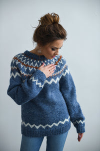 HANDMADE ICELANDIC SWEATER